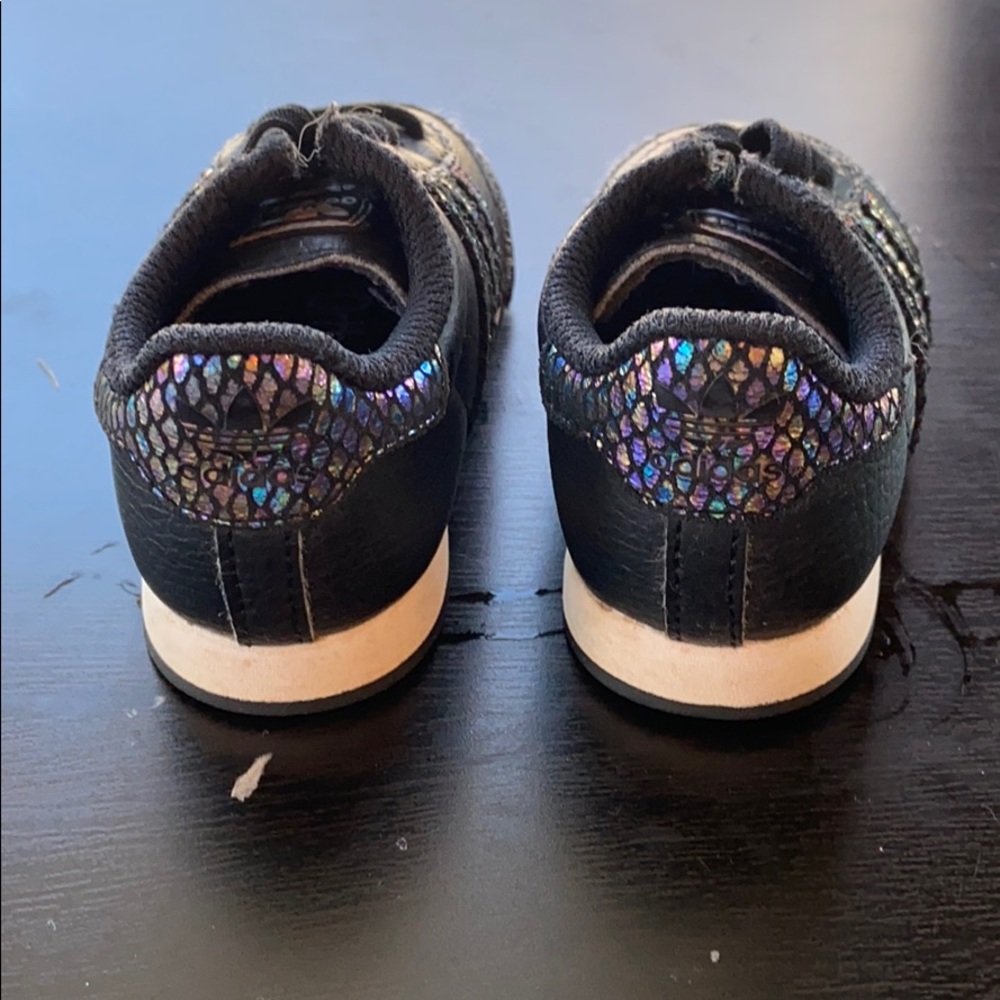 Baby sneakers - Picture 3 of 3